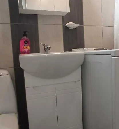 2 Apartment *